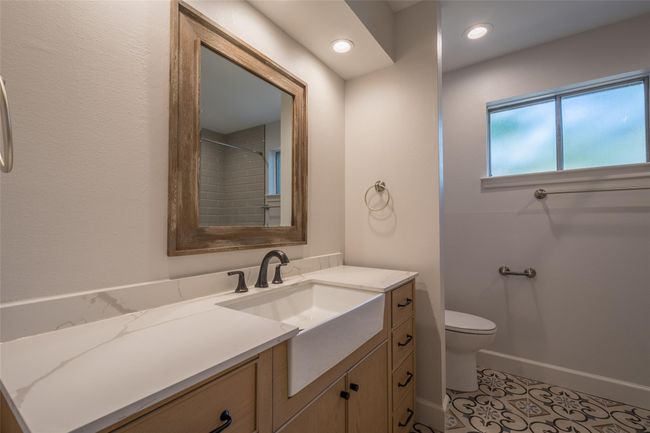 3515 Lake Ridge Bnd, House other with 3 bedrooms, 2 bathrooms and null parking in Spring TX | Image 15