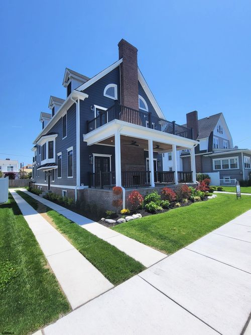 15 S Cornwall Ave, Ventnor City, NJ, 08406-2716 | Card Image