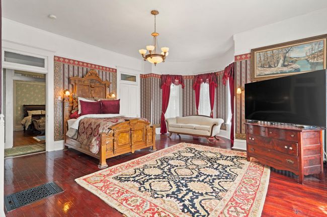 711 E Morgan St, House other with 6 bedrooms, 3 bathrooms and null parking in Boonville MO | Image 42