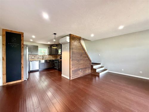 1103 Lark Ln, Crescent, OK, 73028-8738 | Card Image