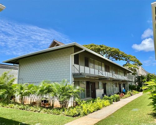 4-4210 Keanu St, Honolulu, HI, 96816-5537 | Card Image