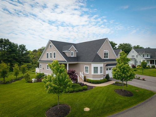 8-8 Pine Hill Road, Wenham, MA, 01984 | Card Image