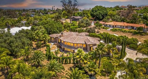 114 Rancho Camino, Fallbrook, CA, 92028-8486 | Card Image