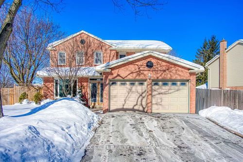 3031 Kilbride Crt, Mississauga, ON, L5N3C5 | Card Image