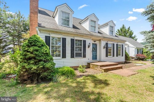 13214 Buchanan Trl W, MERCERSBURG, PA, 17236-9273 | Card Image
