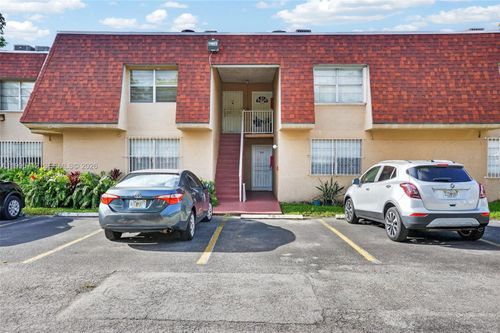 apt-104-200 Nw 107th Ave, Miami, FL, 33172-3827 | Card Image