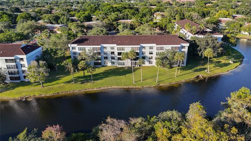 apt-g203-4133 Carambola Cir S, Coconut Creek, FL, 33066-2554 | Card Image
