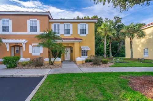 1113 Park Ridge Cir, KISSIMMEE, FL, 34746-7403 | Card Image