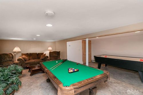 33 Westervelt Street, Wayne, NJ, 07470 | Card Image