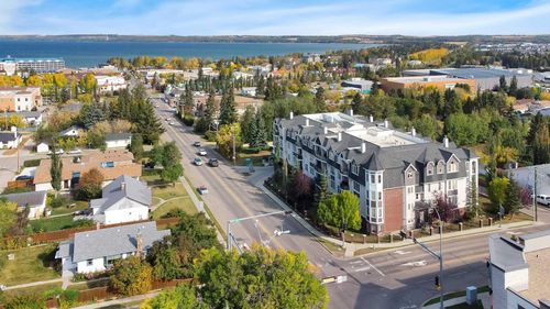 309-4707 50 Street, Sylvan Lake, AB, T4S0G7 | Card Image