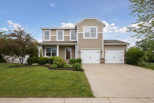 11838 Andrews Ave, Allendale, MI, 49401-7418 | Card Image