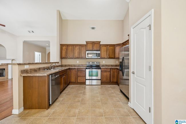 6120 Edgefield Ln, House other with 3 bedrooms, 2 bathrooms and null parking in PINSON AL | Image 5