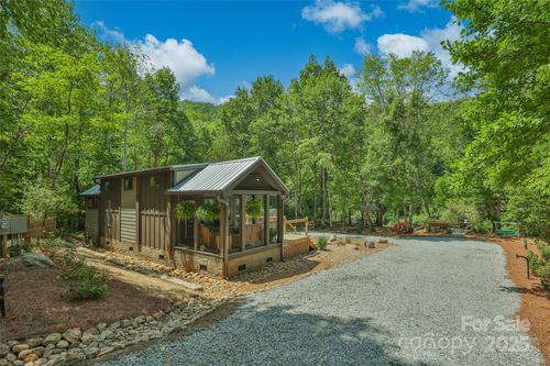 3095 Silversteen Rd, Lake Toxaway, NC, 28747 | Card Image