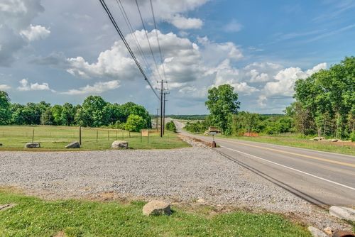5292 Beckwith Rd, MOUNT JULIET, TN, 37122-4805 | Card Image
