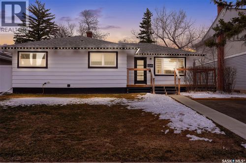 3249 Montague St, Regina, SK, S4S1Z8 | Card Image