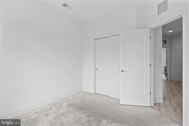 7374 Blade Dr, Townhouse with 3 bedrooms, 4 bathrooms and null parking in FALLS CHURCH VA | Image 25