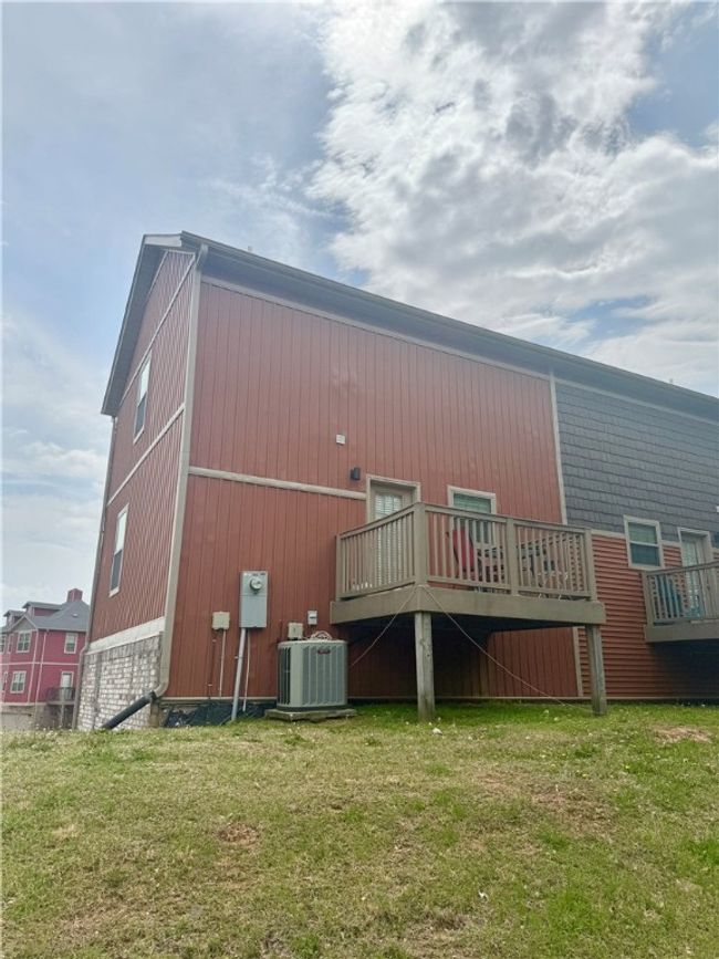 271 S Breakwater Ln, Townhouse with 2 bedrooms, 3 bathrooms and null parking in Fayetteville AR | Image 13