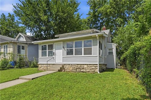 5206 Olive St, Kansas City, MO, 64130-2909 | Card Image