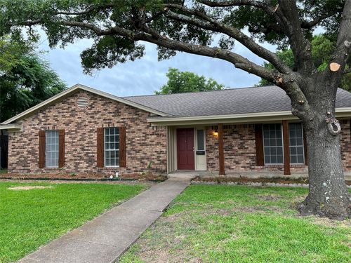 1838 Gross Rd, Dallas, TX, 75228-4766 | Card Image