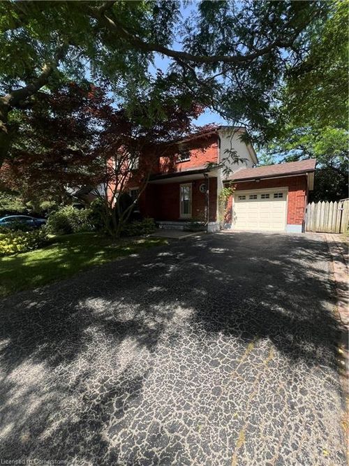 145 Kortright Rd W, Guelph, ON, N1G3N9 | Card Image