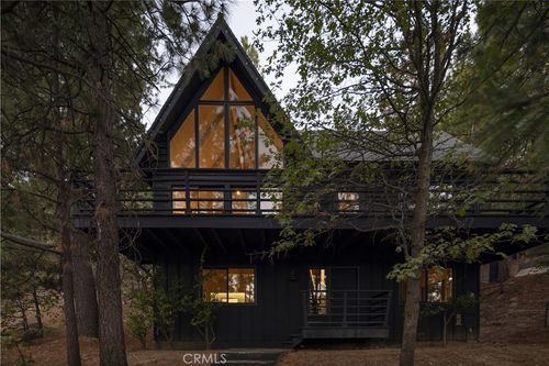 28287 Bern Ln, Lake Arrowhead, CA, 92352 | Card Image