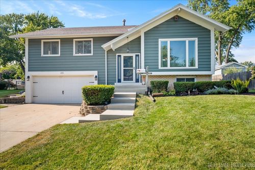 23 Old Post Rd, Montgomery, IL, 60538-2609 | Card Image