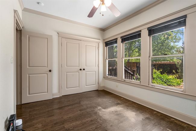 422 S Winnetka Ave, House other with 3 bedrooms, 2 bathrooms and null parking in Dallas TX | Image 24