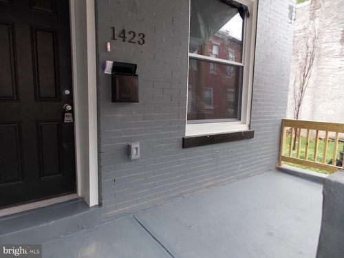 1423 S Paxon St, PHILADELPHIA, PA, 19143-5017 | Card Image