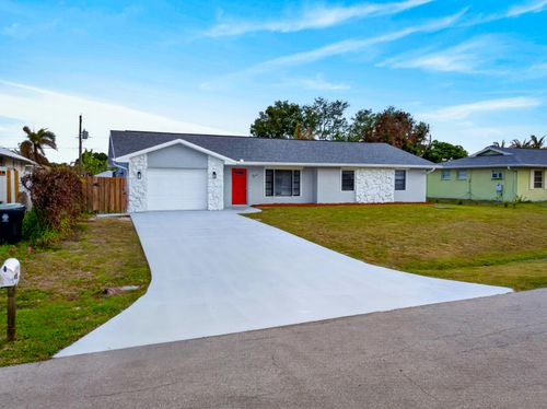 214 Se Duval Ave, Port St. Lucie, FL, 34983-2602 | Card Image