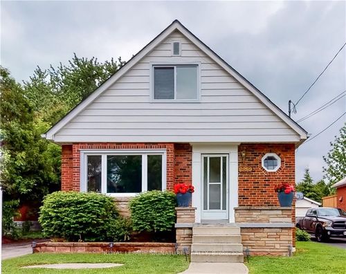 upper-282 E 18th St, Hamilton, ON, L9A4P6 | Card Image