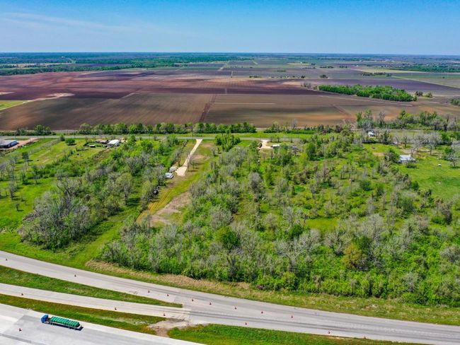 5802 E Bu 59 R Hwy, Home with 0 bedrooms, 0 bathrooms and null parking in Hungerford TX | Image 5