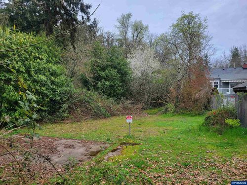 1110 Lee St Se, Salem, OR, 97302-2945 | Card Image