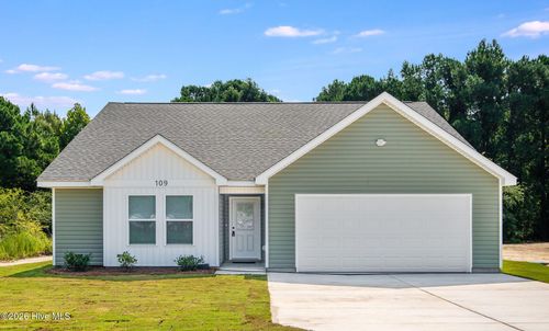 109 William Gurganus Rd, Maple Hill, NC, 28454-8608 | Card Image