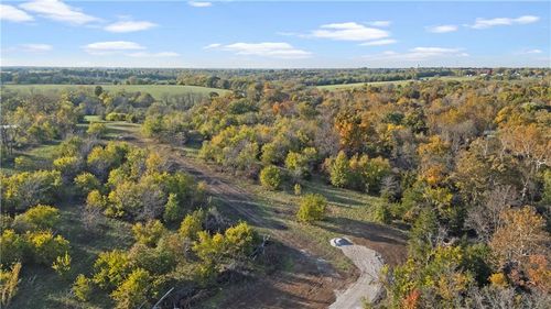 14908 S Miller Rd, Lone Jack, MO, 64070 | Card Image