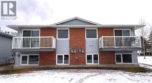 3-5809 65 St, Red Deer, AB, T4N5P6 | Card Image