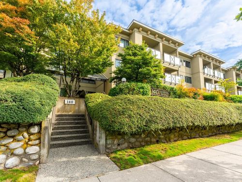 216-140 E 4th St, North Vancouver, BC, V7L1H6 | Card Image