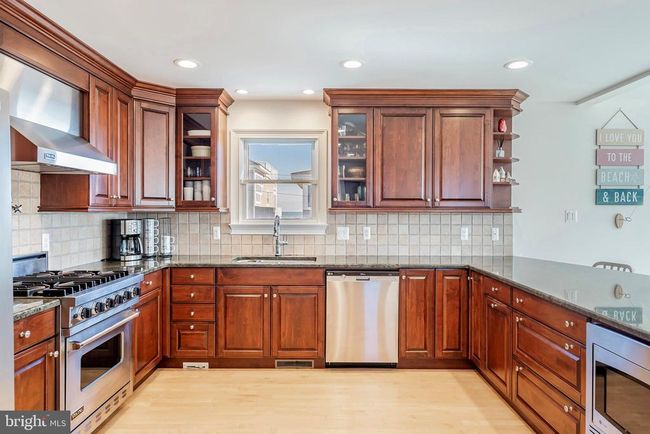 15 15 Th St, House other with 4 bedrooms, 4 bathrooms and null parking in Surf City NJ | Image 24