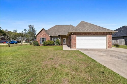 22157 Fen St, Ponchatoula, LA, 70454-5493 | Card Image