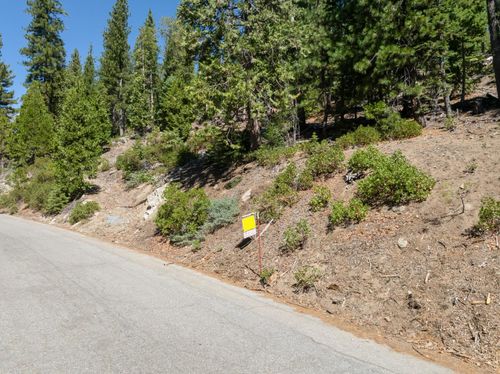 7474 Henness Ridge Road, Yosemite West, CA, 95389 | Card Image