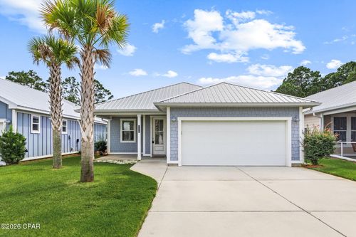 8429 Warner Pl, Panama City, FL, 32408-4994 | Card Image
