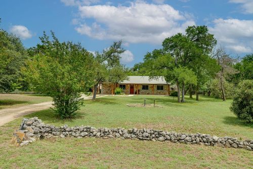 418 Grand Prairie Cir, Dripping Springs, TX, 78620-3841 | Card Image