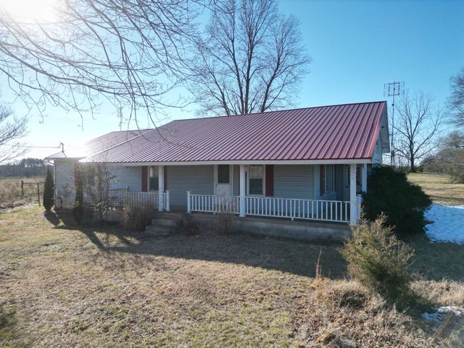 1063 Rabbit Trail Rd, House other with 3 bedrooms, 2 bathrooms and 2 parking in Five Points TN | Image 4