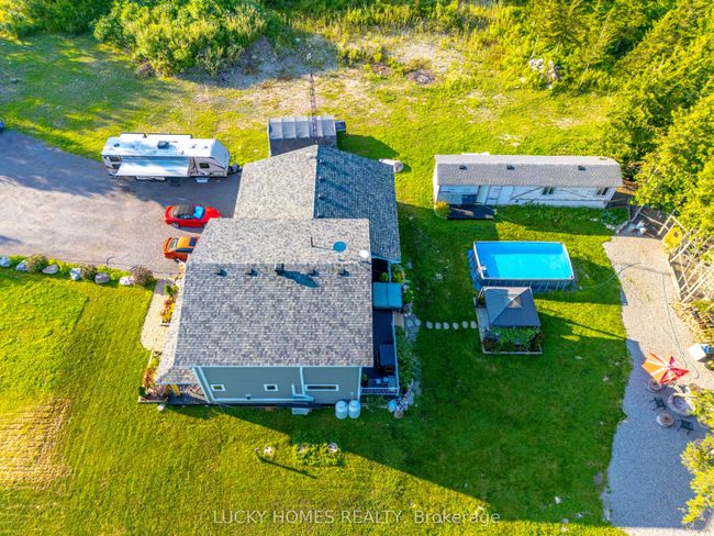 2916 Shannonville Rd, House other with 3 bedrooms, 3 bathrooms and 12 parking in Plainfield ON | Image 9