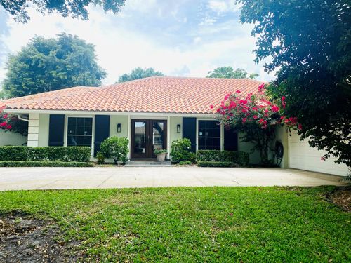 3301 Embassy Dr, West Palm Beach, FL, 33401-1025 | Card Image
