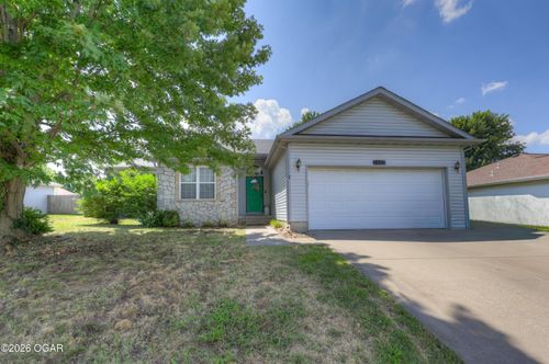 1623 Sophia St, Carthage, MO, 64836-2904 | Card Image