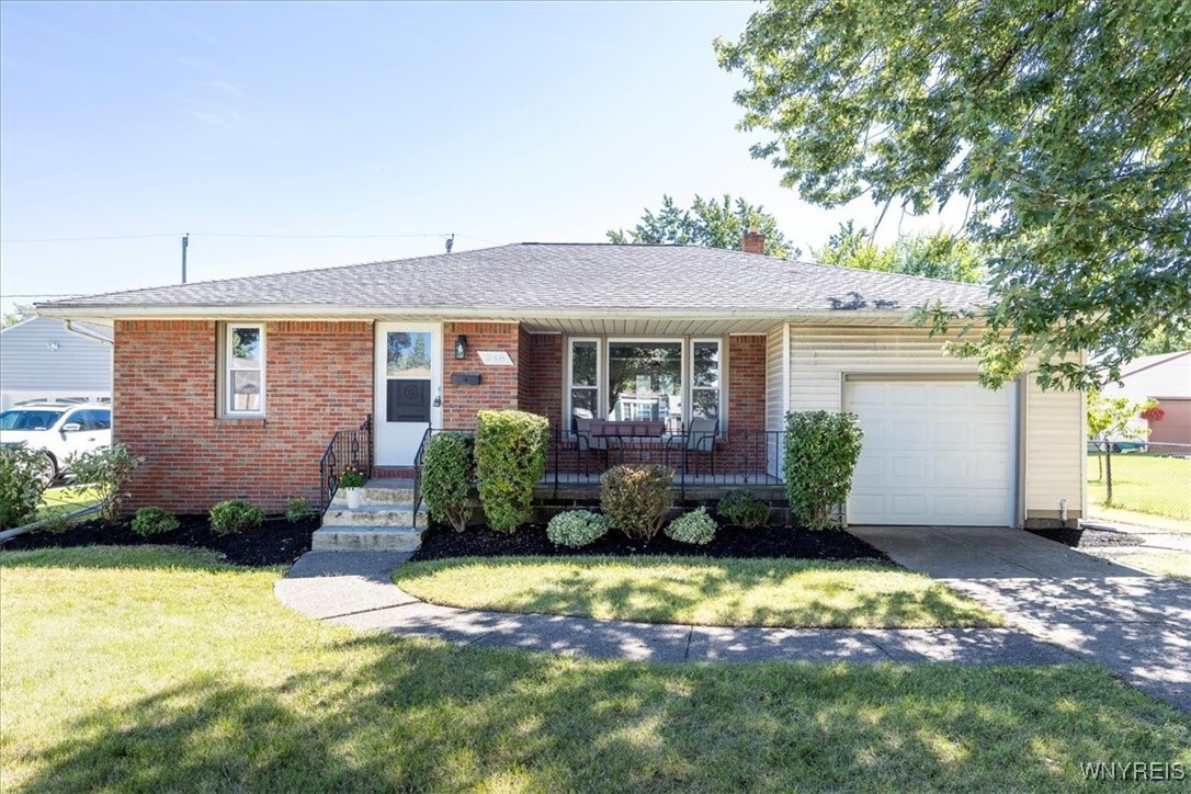 Treadwell Rd, Tonawanda, NY 14150