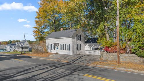 82 W Main St, Dudley, MA, 01571 | Card Image