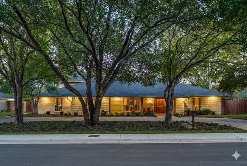 10626 Cox Ln, Dallas, TX, 75229-5211 | Card Image