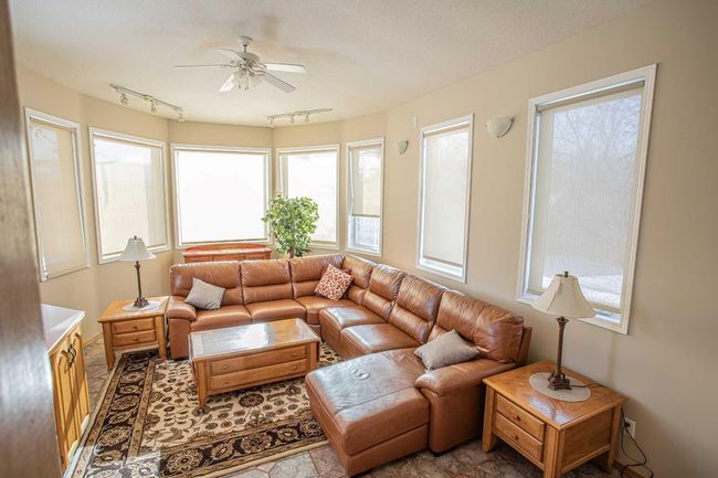 10701 104 Street, House other with 4 bedrooms, 3 bathrooms and 4 parking in High Level AB | Image 8