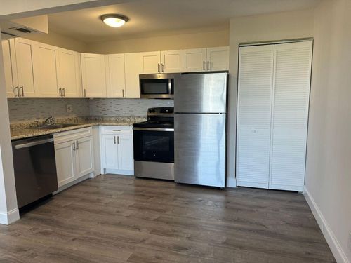 apt-309-537 S Sequoia Drive, West Palm Beach, FL, 33409 | Card Image